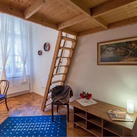 Rustic Elegance Appartamento Budapest Esterno foto
